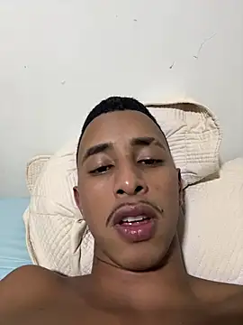 Show modela Ben9767_ na web-kameri