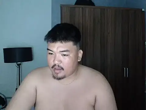 Pokazy przed kamerką – arthur_shelby2