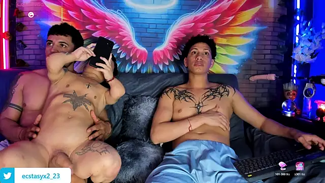 Show webcam de ECSTASYX2-23