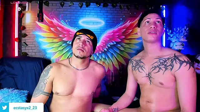 Show de ECSTASYX2-23 na webcam