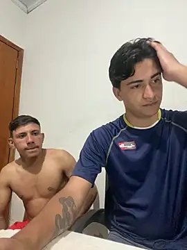 Show de Tavinho067 na webcam