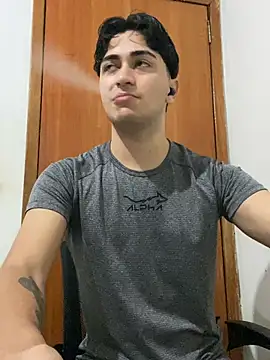 Show de Tavinho067 na webcam