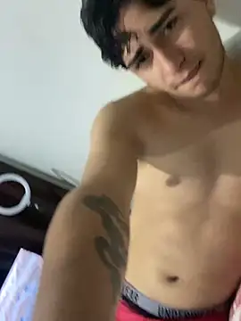Tavinho067 Webcam show