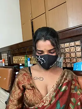 its_ur_flora's Webcam Show