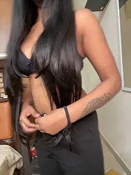 its_ur_flora Show in webcam