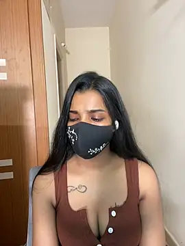 its_ur_flora's Live XXX Chat