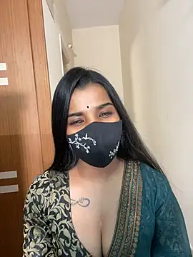 its_ur_flora's Live XXX Chat