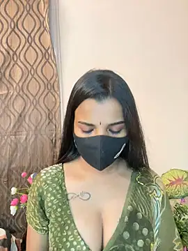 צ'אט XXX בשידור חי של its_ur_flora