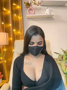 its_ur_flora's Live XXX Chat