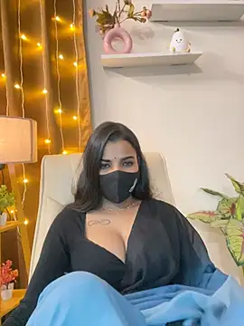 its_ur_flora's Live XXX Chat