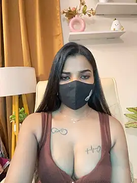 its_ur_flora's Webcam Show