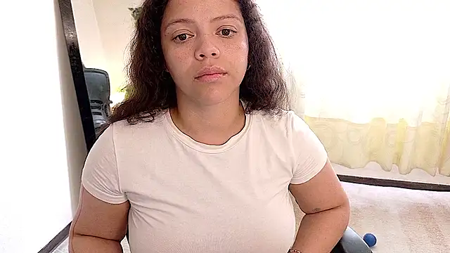 Chat +18 de Amanda_sweet ao vivo