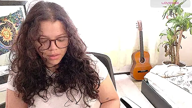 دردشة Amanda_sweet الجنسية المباشرة
