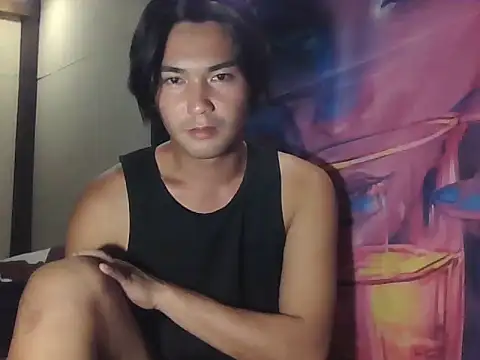 urhalfguyxx 网络视讯表演