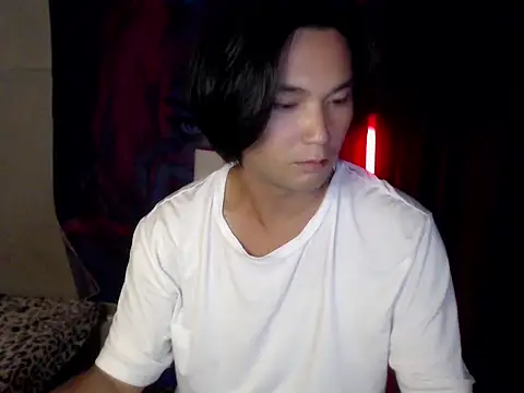 urhalfguyxx 在線直播表演