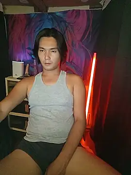 Yourcumshooterxxx's Webcam Show