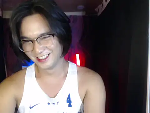 Yourcumshooterxxx 在線直播表演