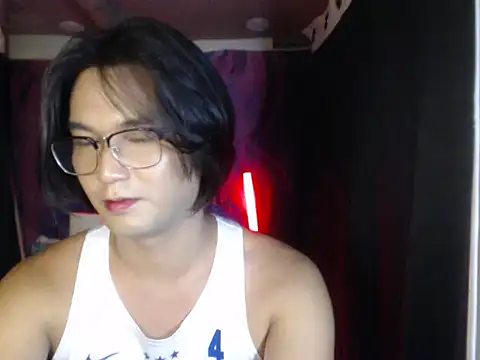 Yourcumshooterxxx 在線直播表演