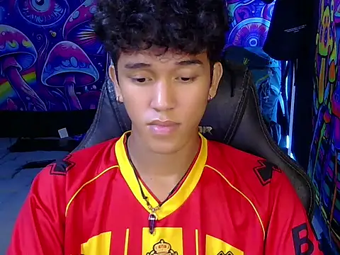 hugekenbigcock Pertunjukan Webcam