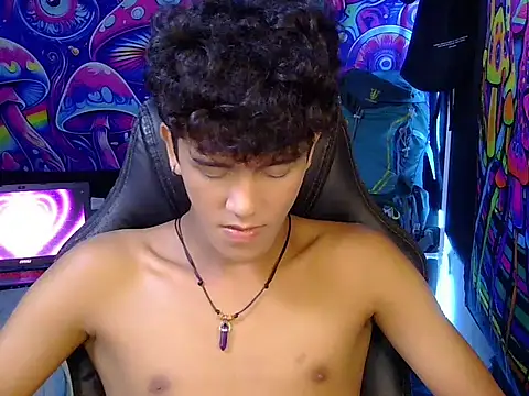 hugekenbigcock Pertunjukan Webcam