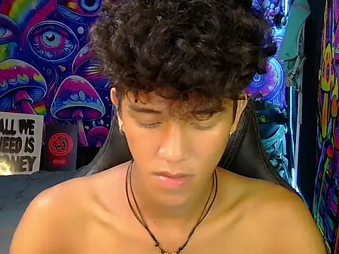 hugekenbigcock Pertunjukan Webcam