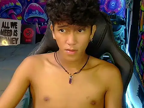 Show webcam de hugekenbigcock