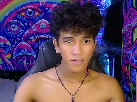 hugekenbigcock Pertunjukan Webcam