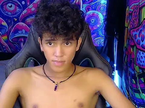 hugekenbigcock Pertunjukan Webcam