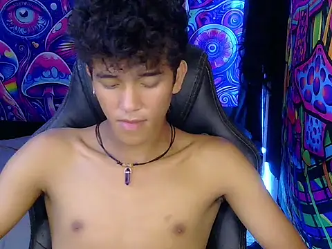 hugekenbigcock Pertunjukan Webcam