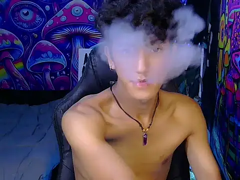 hugekenbigcock Pertunjukan Webcam