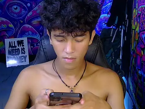 hugekenbigcock Pertunjukan Webcam