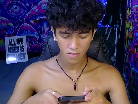 hugekenbigcock Pertunjukan Webcam