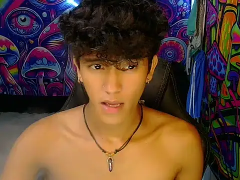 hugekenbigcock Webcam Show