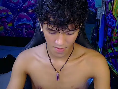 hugekenbigcock Pertunjukan Webcam