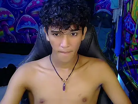 hugekenbigcock Pertunjukan Webcam