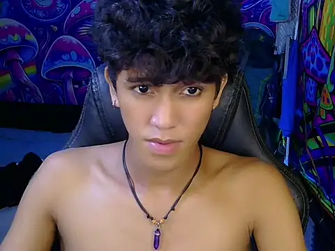 hugekenbigcock Pertunjukan Webcam