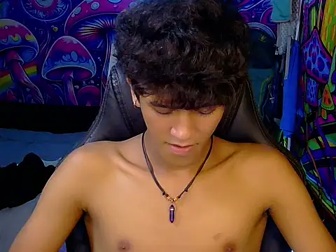 hugekenbigcock's Webcam Show