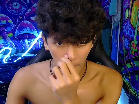 hugekenbigcock Pertunjukan Webcam