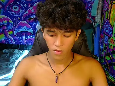 hugekenbigcock Pertunjukan Webcam