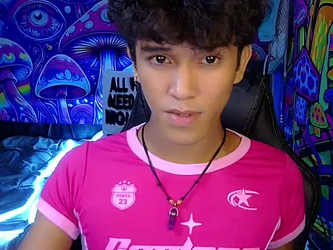 hugekenbigcock Pertunjukan Webcam