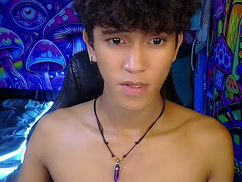 hugekenbigcock Pertunjukan Webcam