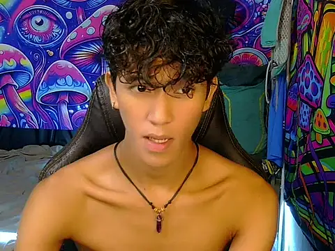 hugekenbigcock Pertunjukan Webcam