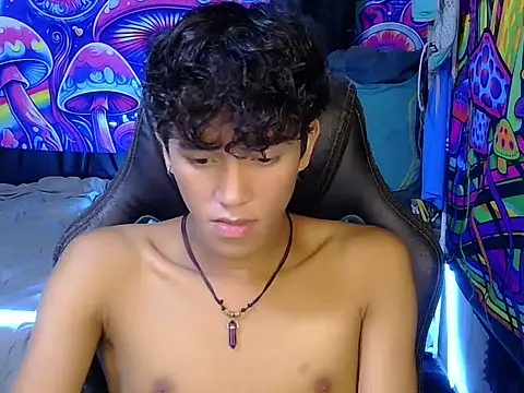 hugekenbigcock Pertunjukan Webcam