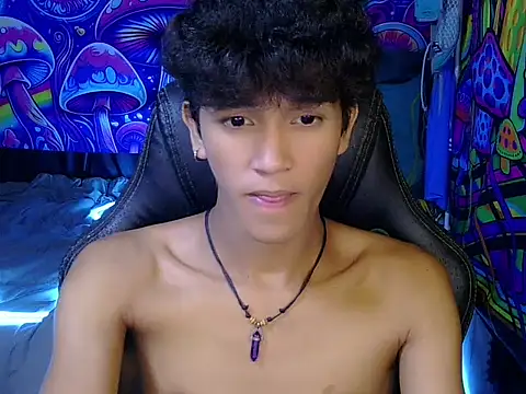 hugekenbigcock Pertunjukan Webcam