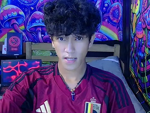 hugekenbigcock Pertunjukan Webcam