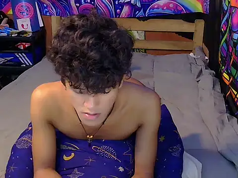 hugekenbigcock Pertunjukan Webcam