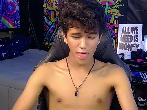 hugekenbigcock Pertunjukan Webcam