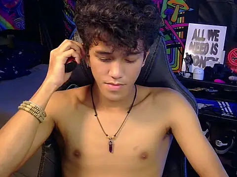hugekenbigcock Pertunjukan Webcam