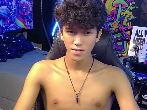 hugekenbigcock Pertunjukan Webcam