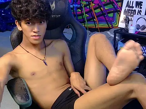 hugekenbigcock Pertunjukan Webcam